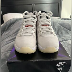 Air Jordan 11 Retro